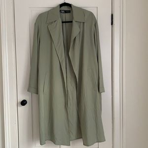 Stunning sage/light khaki lightweight trench-coat!